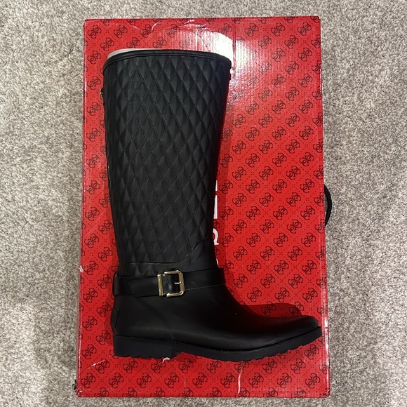 Guess rain boots - Picture 1 of 4